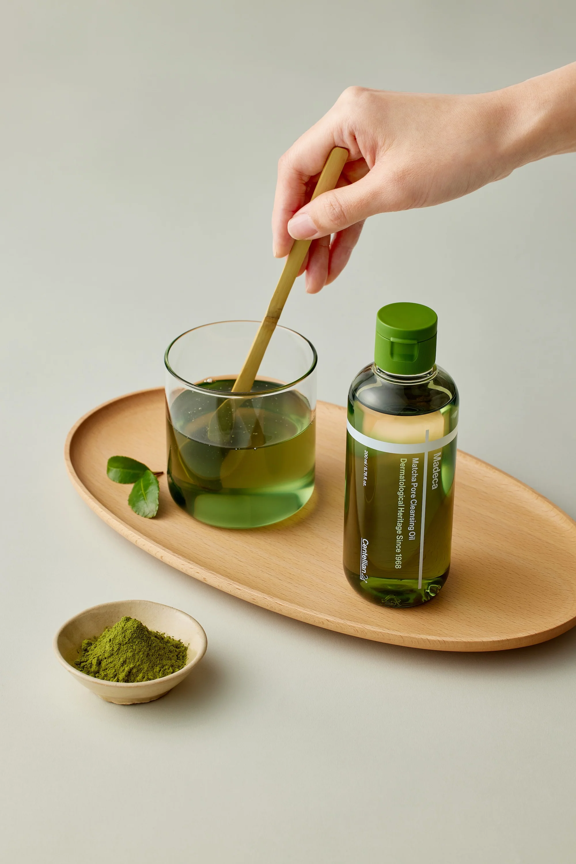 Madeca Matcha Pore Cleansing Oil 200ml - Image 9